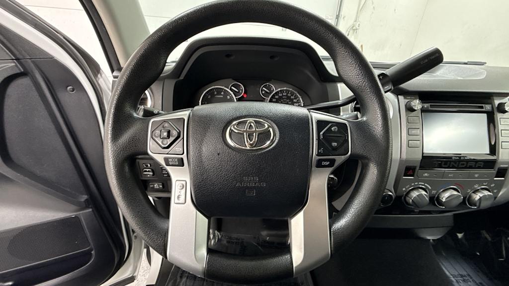 Thumbnail: 2016 Toyota Tundra - 8