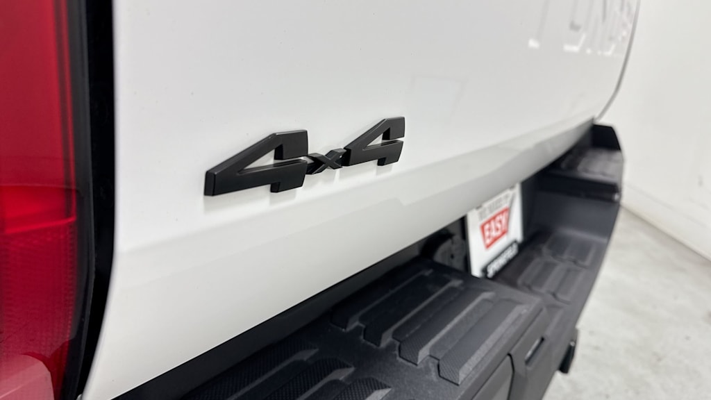 2022 Toyota Tundra SR 6