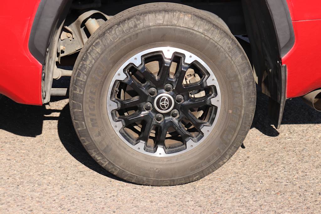 Thumbnail: 2022 Toyota Tundra - 7