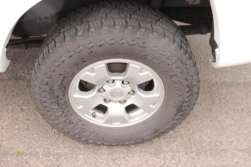 Thumbnail: 2015 Toyota Tacoma - 6