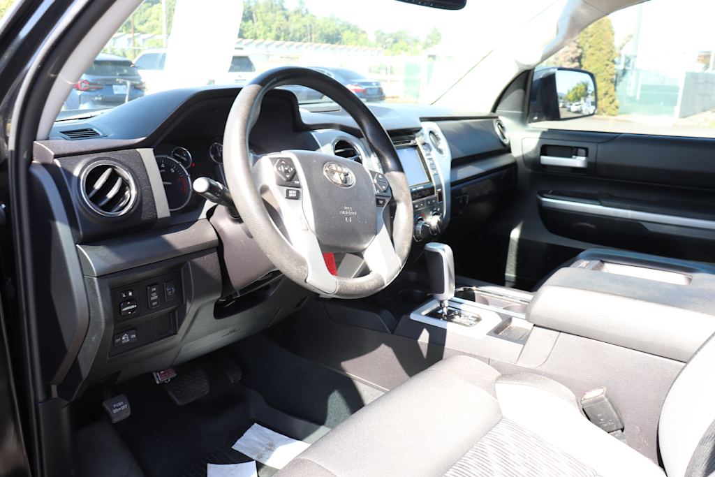Thumbnail: 2015 Toyota Tundra - 2