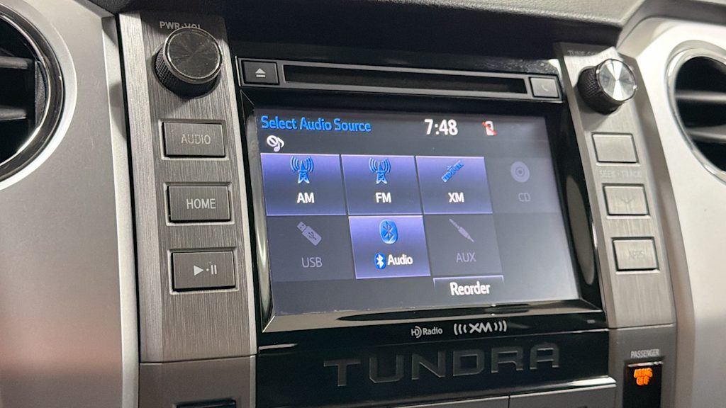 Thumbnail: 2015 Toyota Tundra - 13