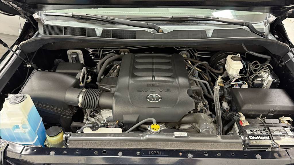 Thumbnail: 2015 Toyota Tundra - 7