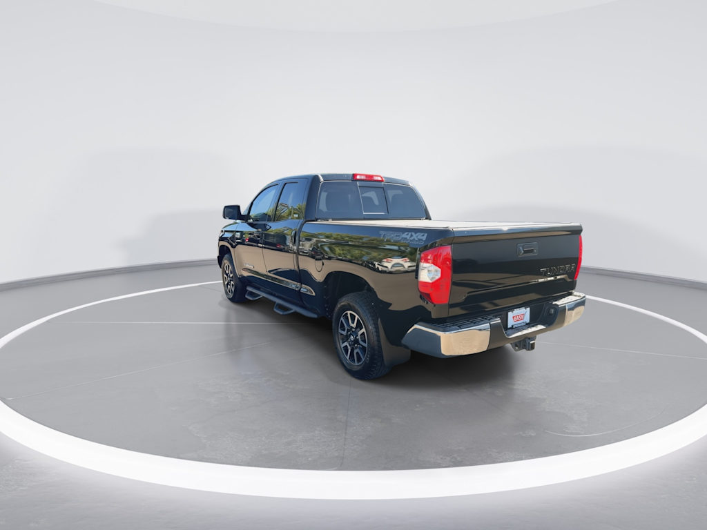 Thumbnail: 2015 Toyota Tundra - 20