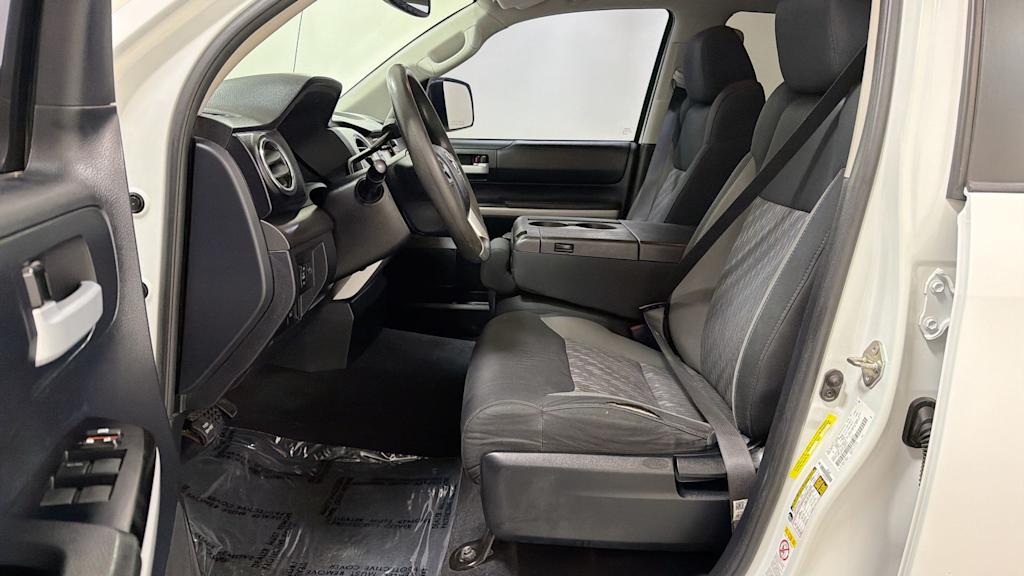 Thumbnail: 2019 Toyota Tundra - 11