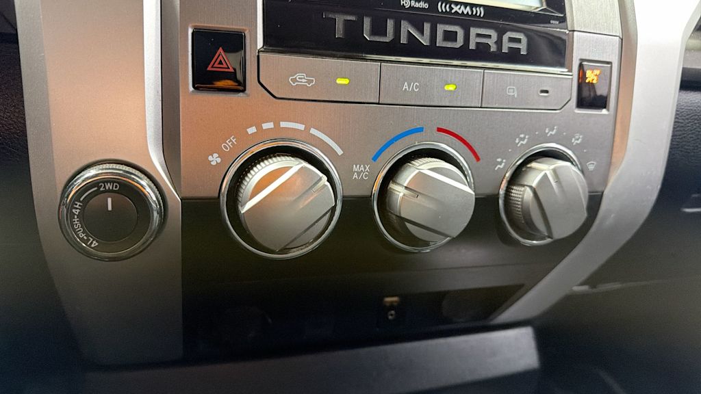 Thumbnail: 2019 Toyota Tundra - 28