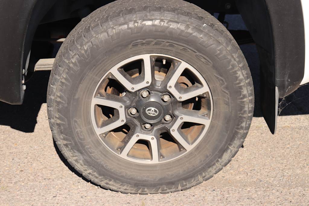 Thumbnail: 2015 Toyota Tundra - 6