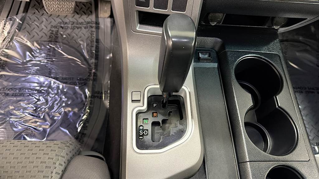Thumbnail: 2013 Toyota Tundra - 16
