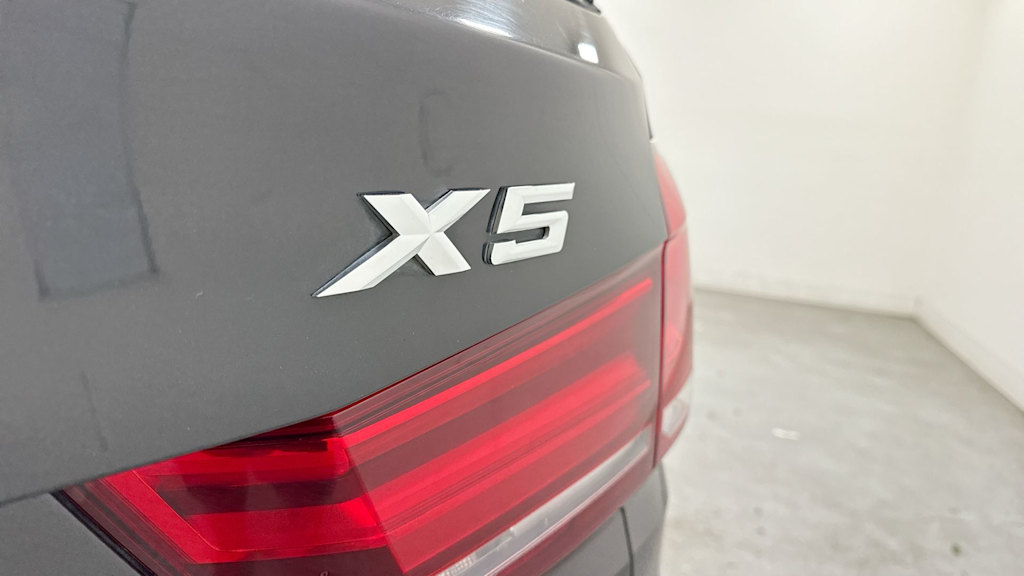 Thumbnail: 2016 BMW X5 - 7