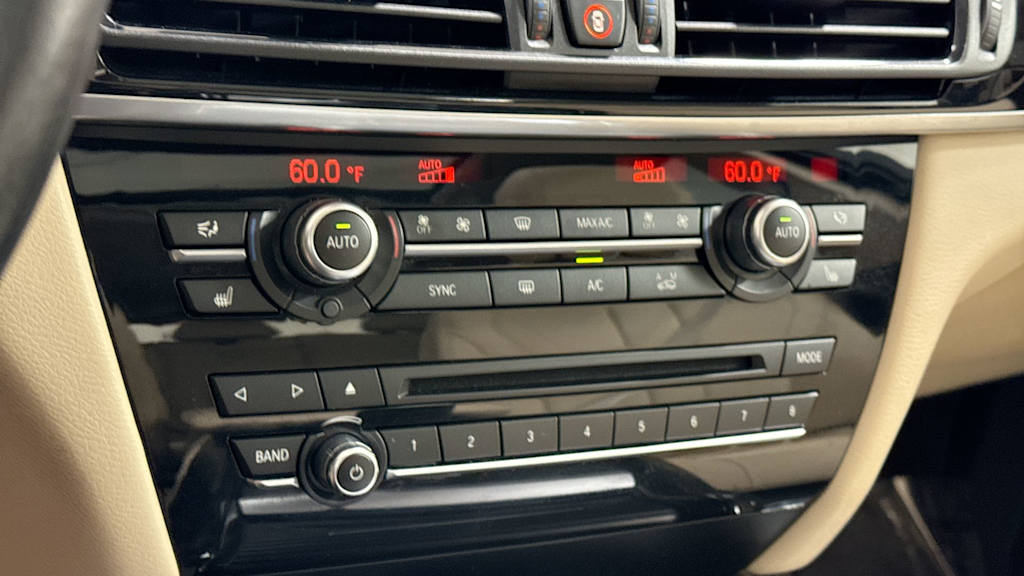 Thumbnail: 2016 BMW X5 - 28