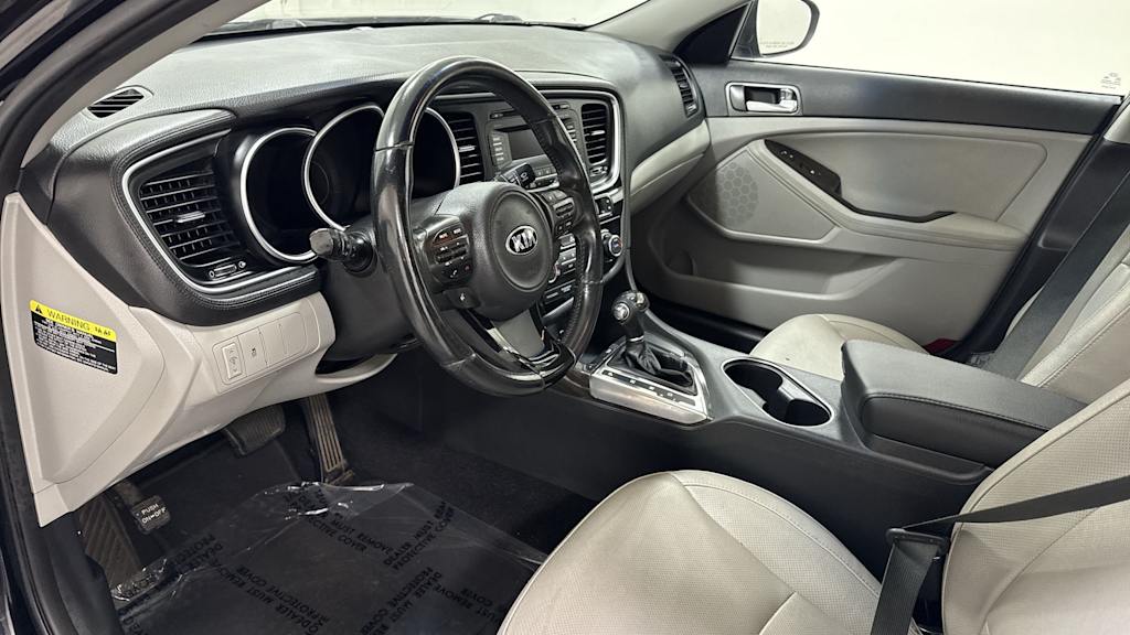 Thumbnail: 2015 Kia Optima - 2