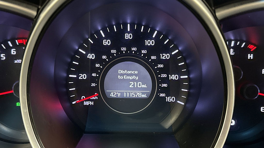 Thumbnail: 2015 Kia Optima - 15