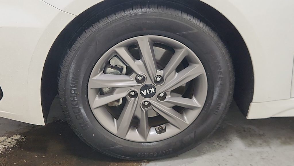 Thumbnail: 2020 Kia Optima - 7