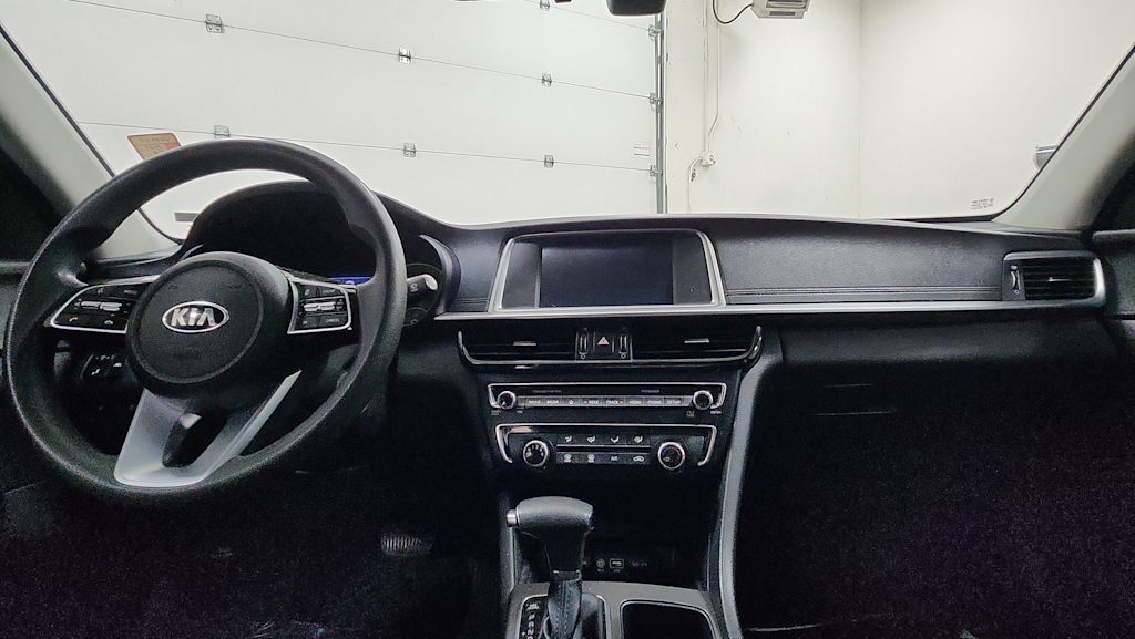 Thumbnail: 2020 Kia Optima - 13