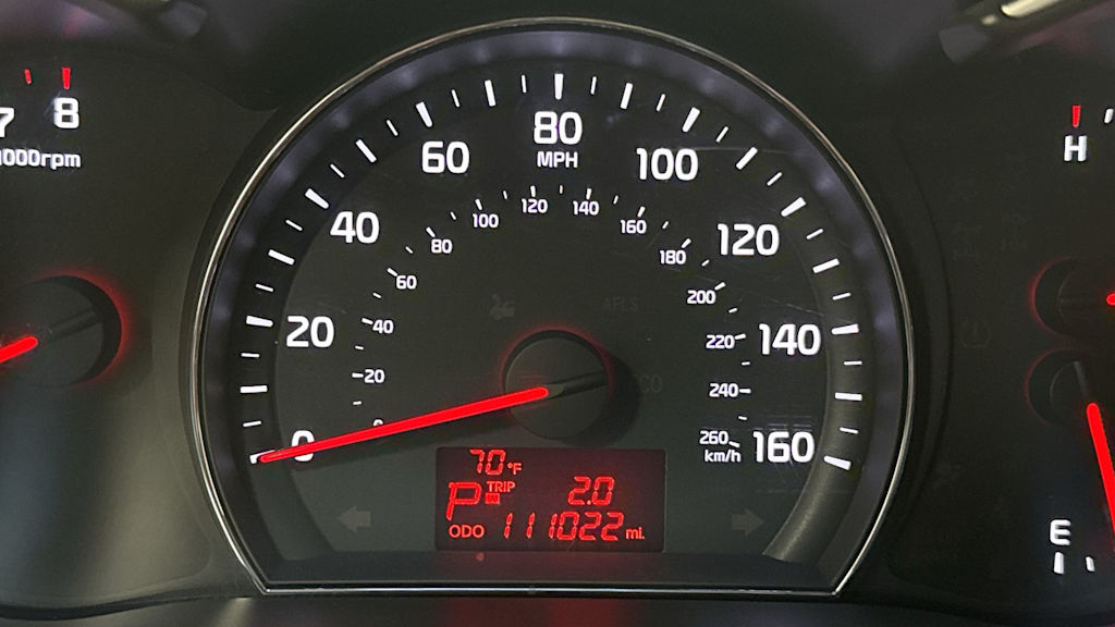 Thumbnail: 2015 Kia Sorento - 17