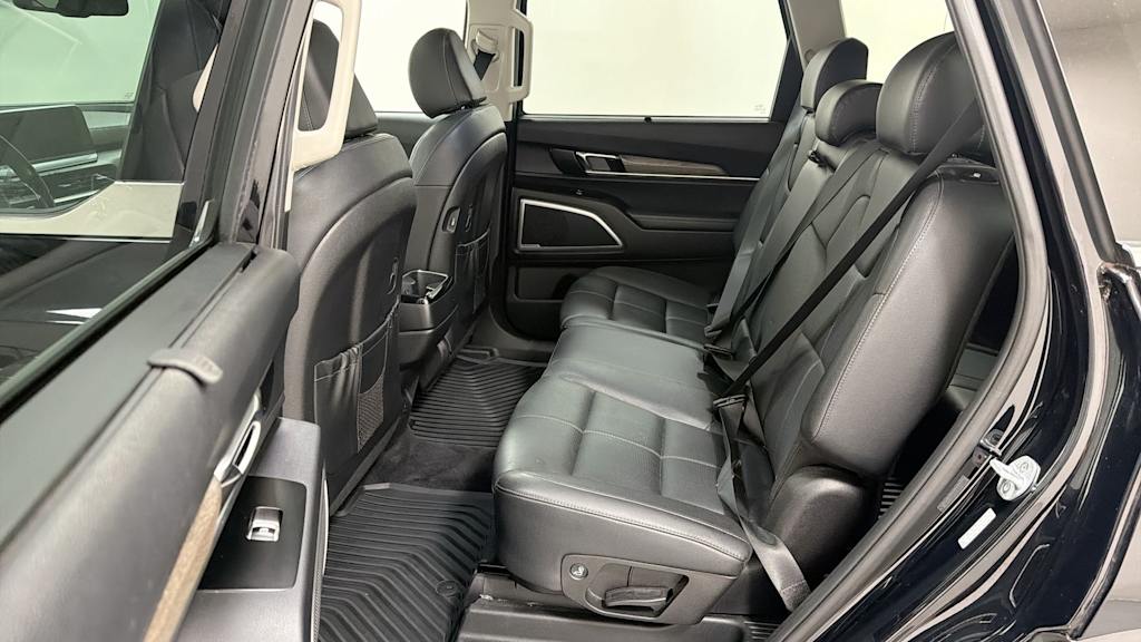 Thumbnail: 2020 Kia Telluride - 12