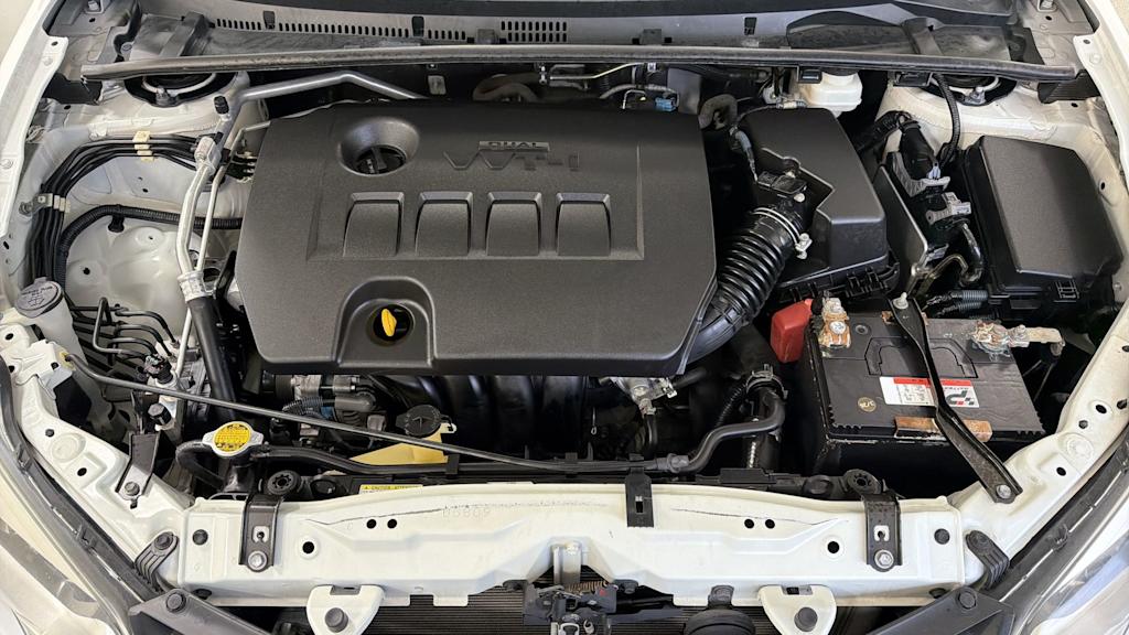 Thumbnail: 2014 Toyota Corolla - 9