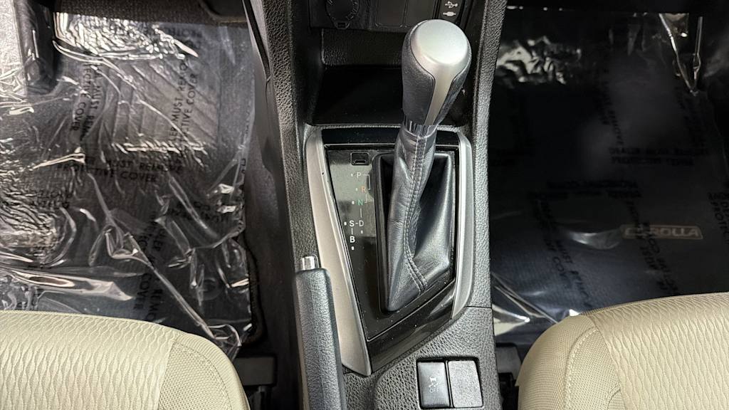 Thumbnail: 2014 Toyota Corolla - 16