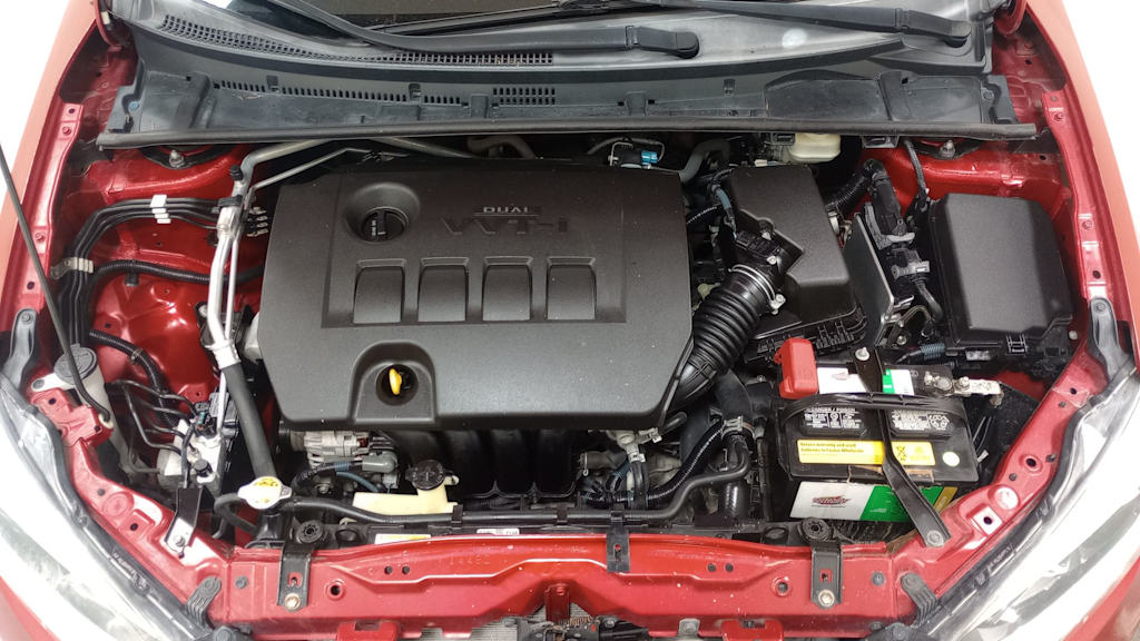 2016 Toyota Corolla LE 8
