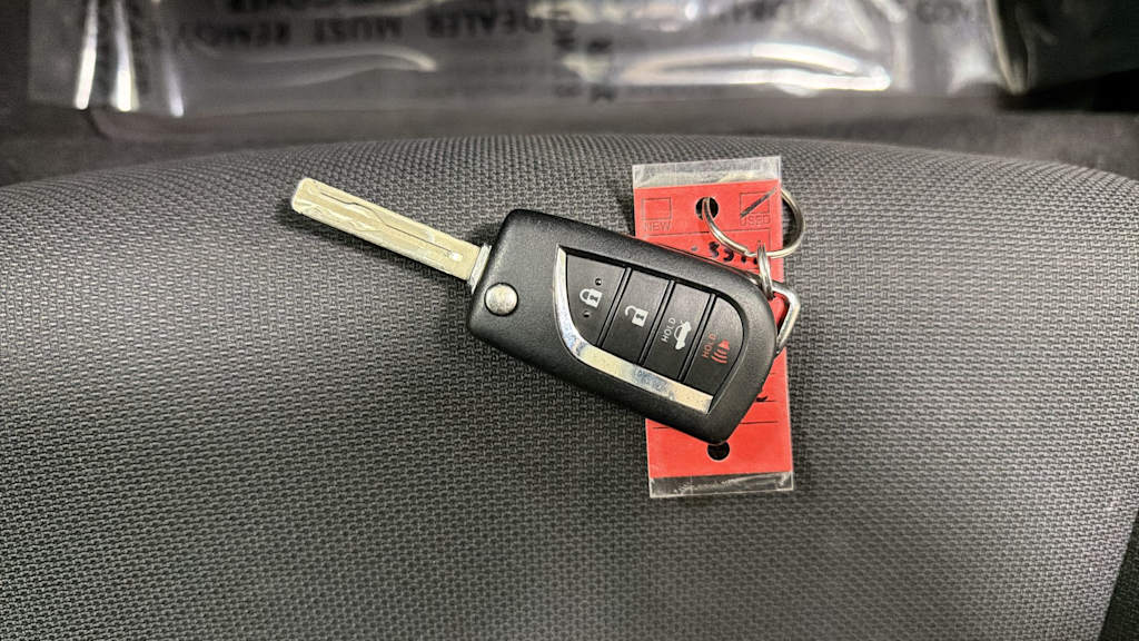 Thumbnail: 2021 Toyota Corolla - 17