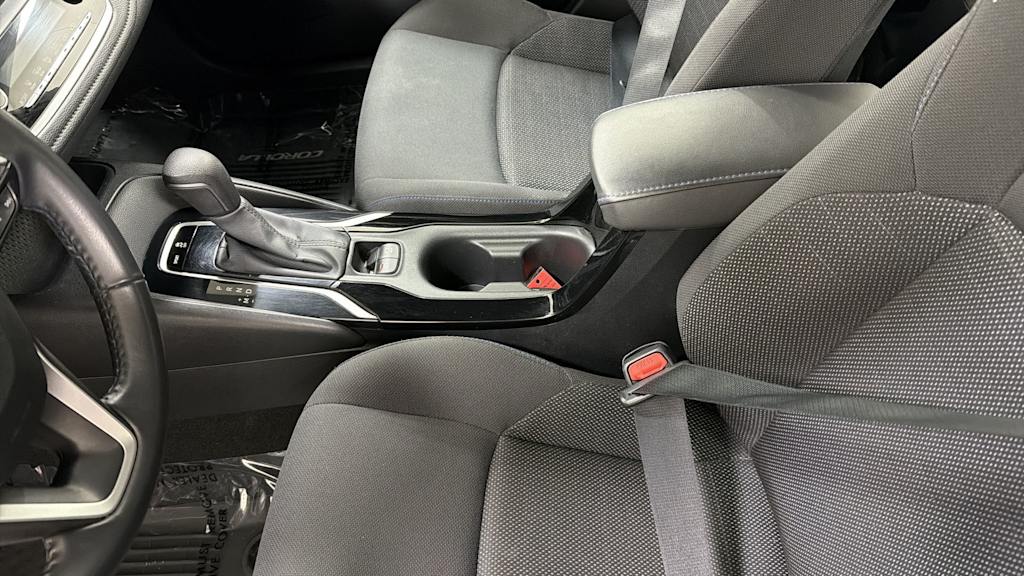 Thumbnail: 2021 Toyota Corolla - 10