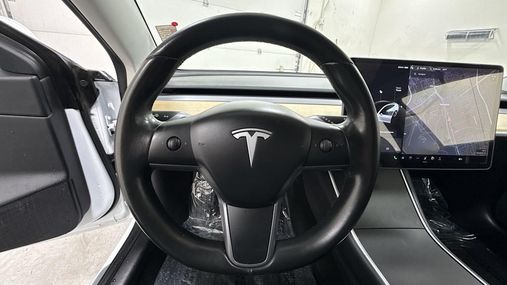 Thumbnail: 2019 Tesla Model 3 - 8