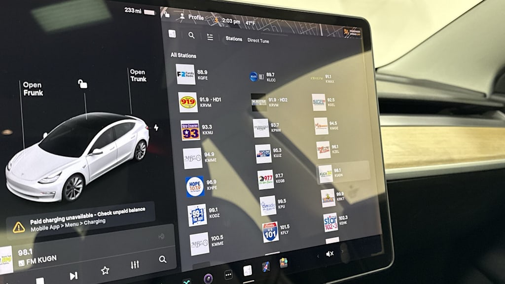 Thumbnail: 2019 Tesla Model 3 - 14
