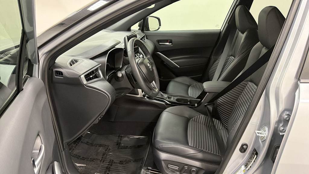 Thumbnail: 2024 Toyota Corolla Cross - 10