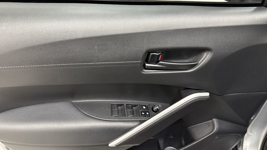 Thumbnail: 2025 Toyota Corolla Cross - 26