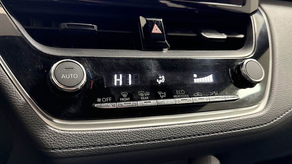 Thumbnail: 2025 Toyota Corolla Cross - 29