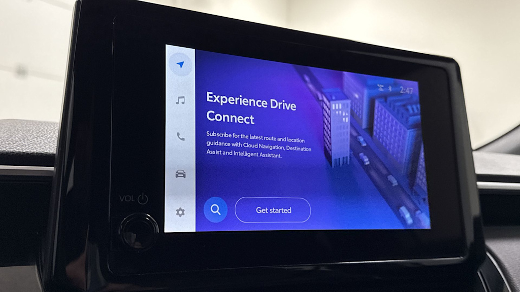 Thumbnail: 2025 Toyota Corolla Cross - 28