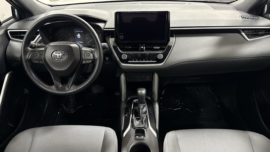 Thumbnail: 2025 Toyota Corolla Cross - 13