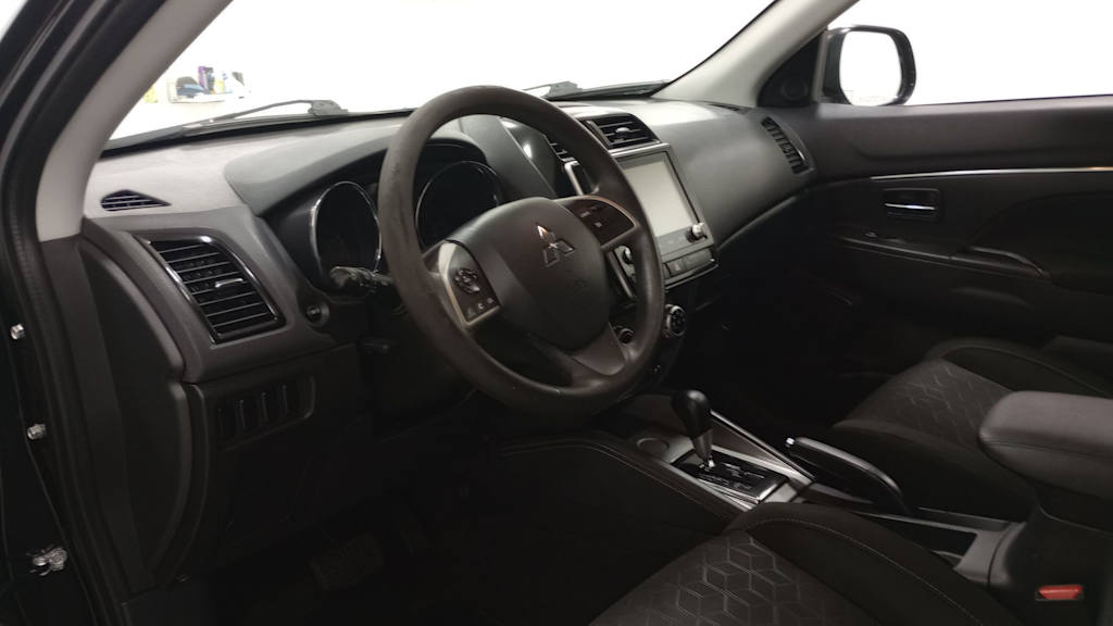 2020 Mitsubishi Outlander Sport ES 2
