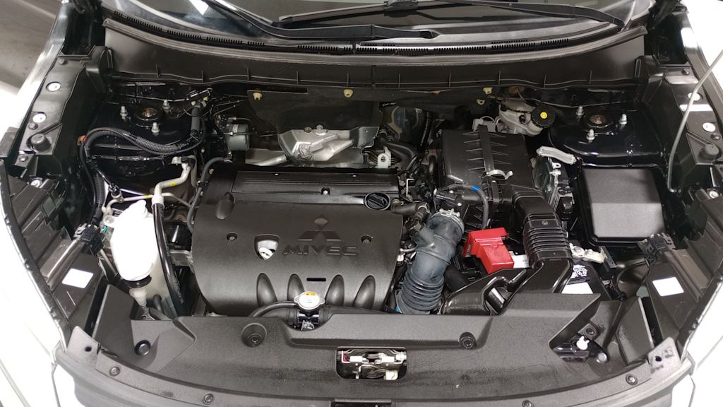 2020 Mitsubishi Outlander Sport ES 7