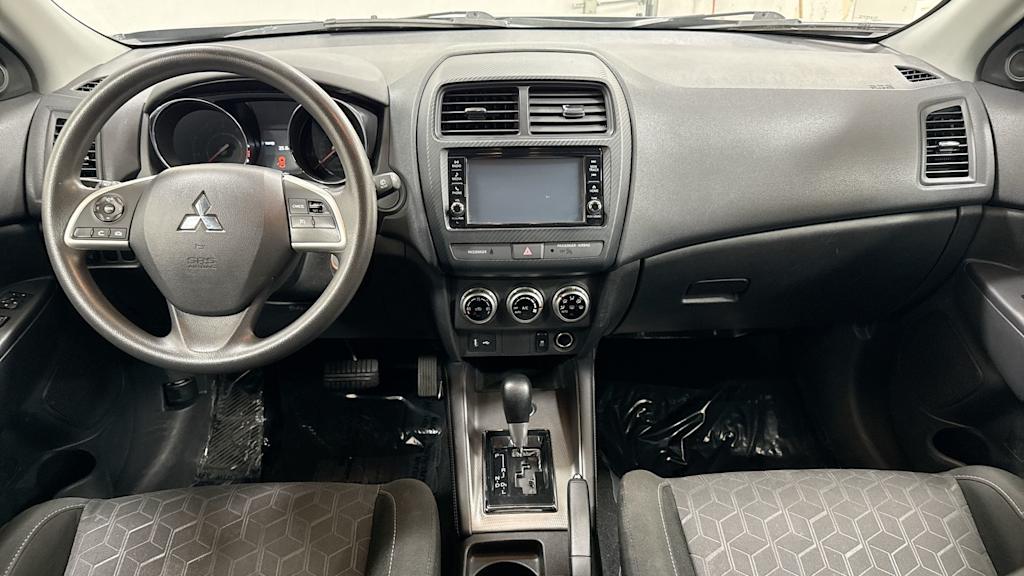 Thumbnail: 2021 Mitsubishi Outlander Sport - 13