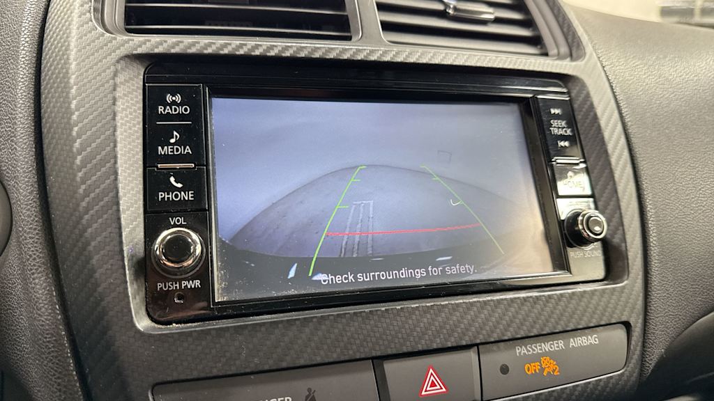 Thumbnail: 2021 Mitsubishi Outlander Sport - 27