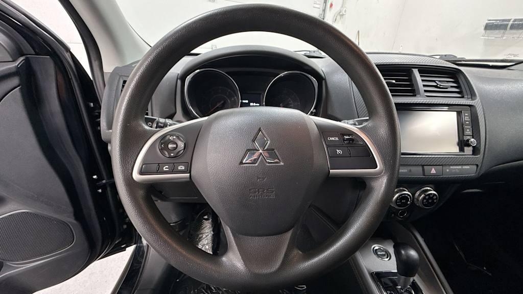 Thumbnail: 2021 Mitsubishi Outlander Sport - 9