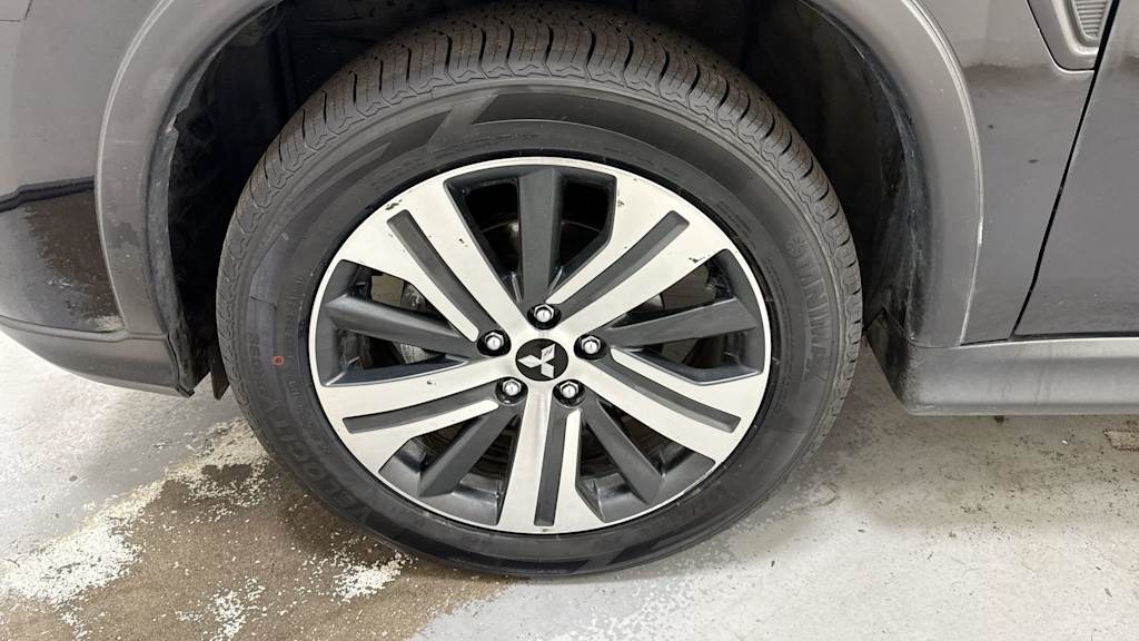 Thumbnail: 2021 Mitsubishi Outlander Sport - 7