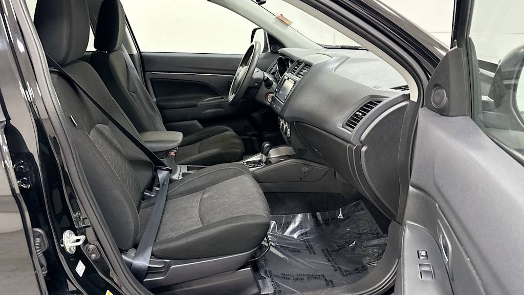 Thumbnail: 2021 Mitsubishi Outlander Sport - 30