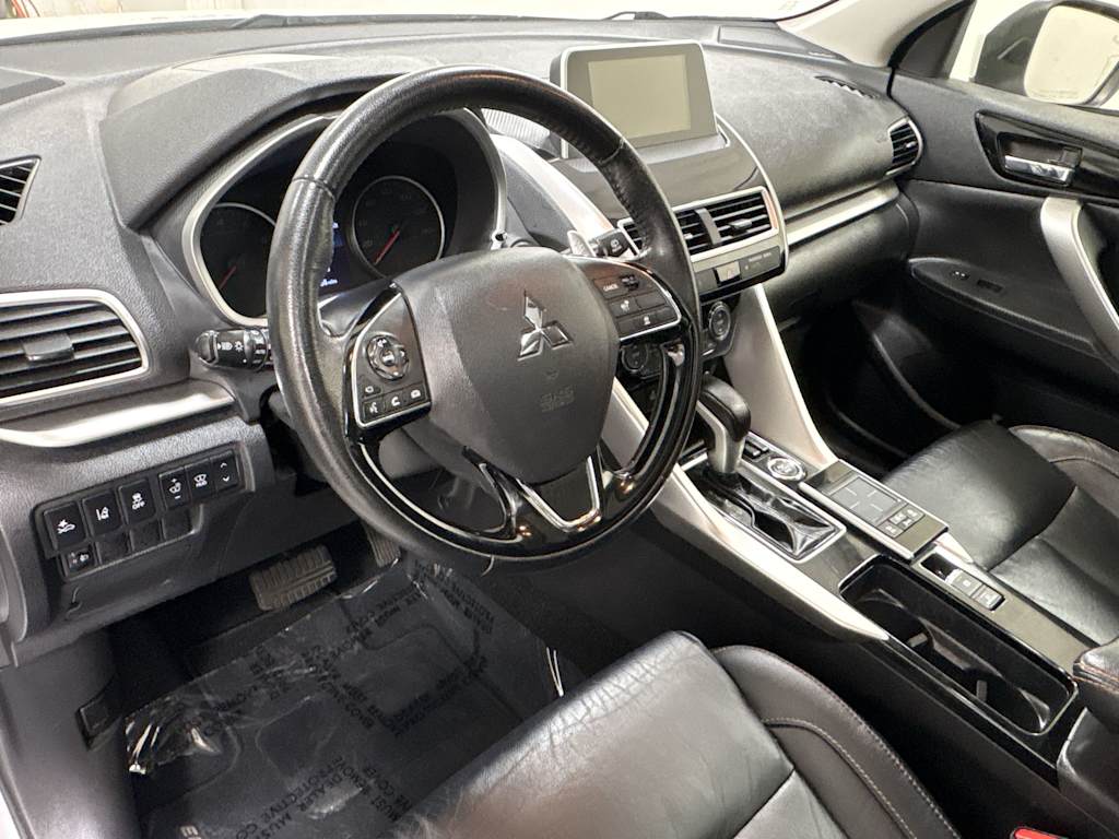 Thumbnail: 2019 Mitsubishi Eclipse Cross - 2