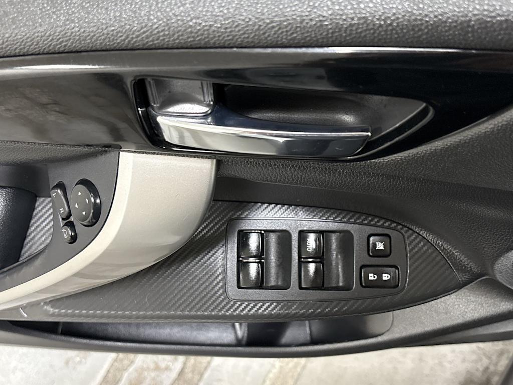 Thumbnail: 2019 Mitsubishi Eclipse Cross - 26