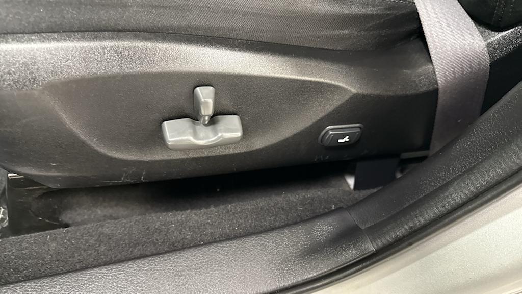 Thumbnail: 2011 Subaru Forester - 25