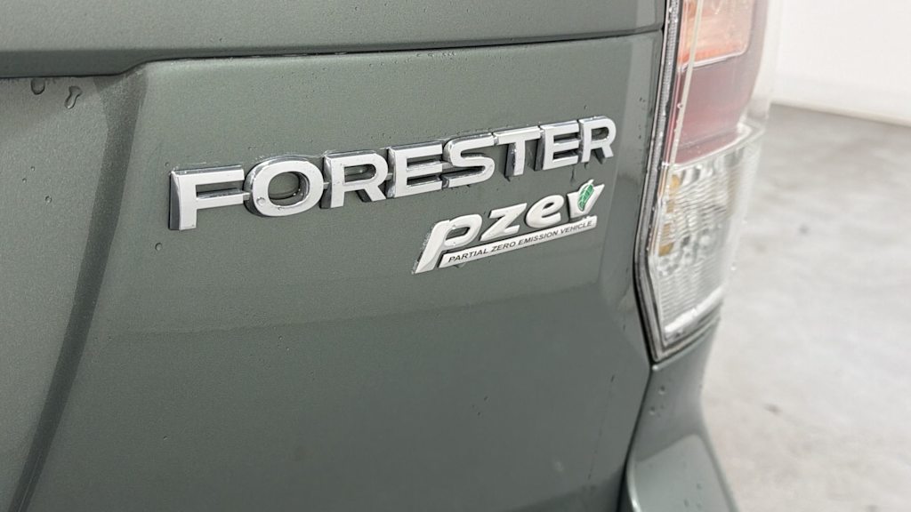 Thumbnail: 2017 Subaru Forester - 6