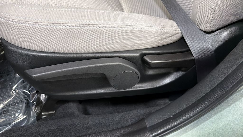 Thumbnail: 2017 Subaru Forester - 25