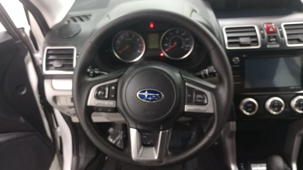 2018 Subaru Forester Premium 10