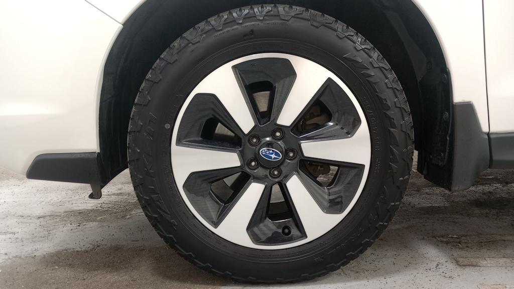 2018 Subaru Forester Premium 8