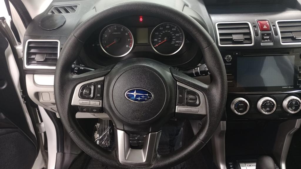 2018 Subaru Forester Premium 14