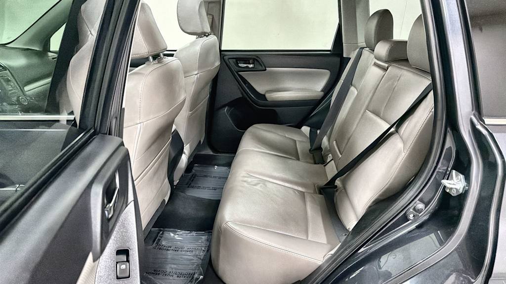 Thumbnail: 2015 Subaru Forester - 13