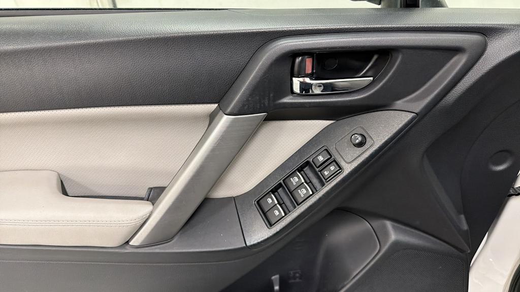 Thumbnail: 2017 Subaru Forester - 26