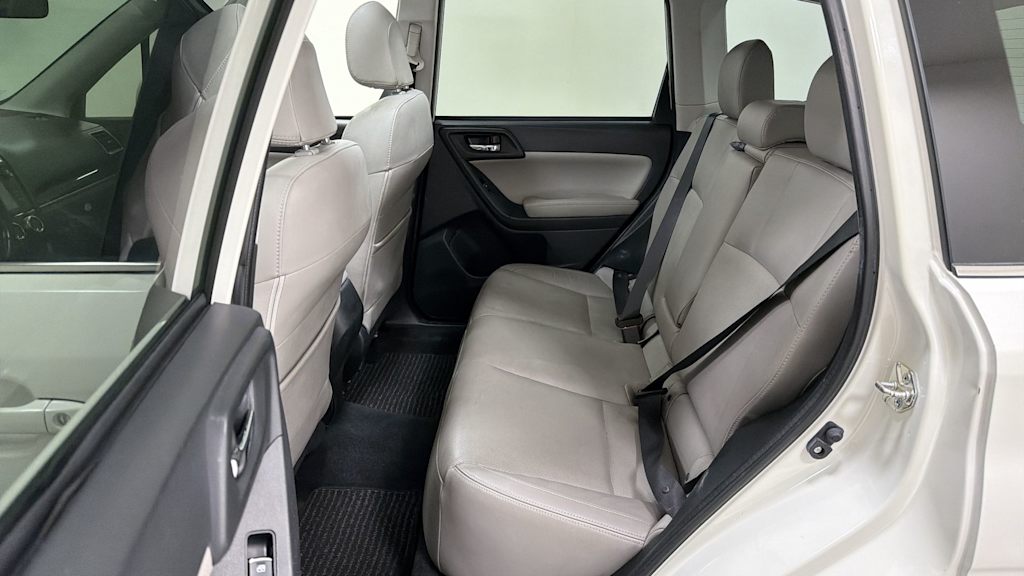 Thumbnail: 2017 Subaru Forester - 12